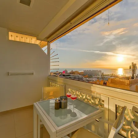 Americas Panoramic View *