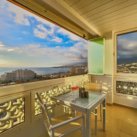 Apartment Americas Panoramic View